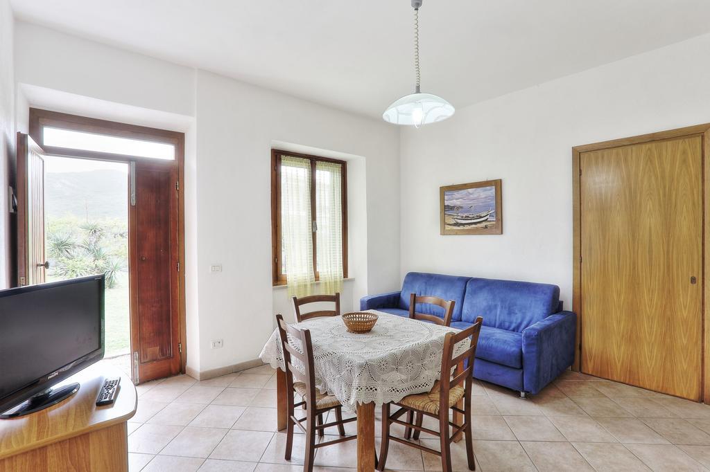 Famiglia Ricci Villa Марина ди Кампо Екстериор снимка